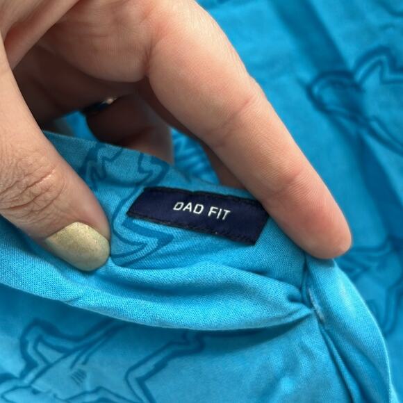 Chubbies Men's Dad Fit Short Sleeve Button Down - Hammerhead - M - NWOT - Picture 5 of 7